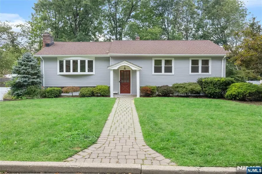662 Calvin Street, Township Of Washington, NJ 07676 - #2