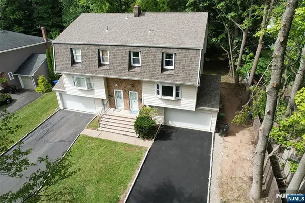 85 Primrose Lane B, Paramus, NJ 07652