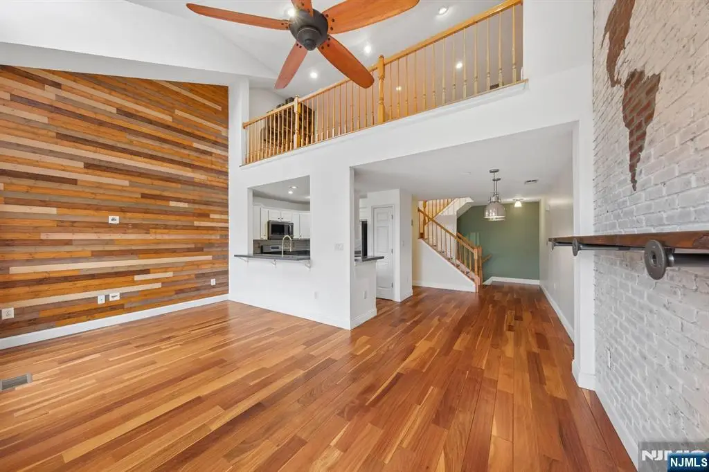 135 Riverwalk Way, Clifton, NJ 07014 - #1