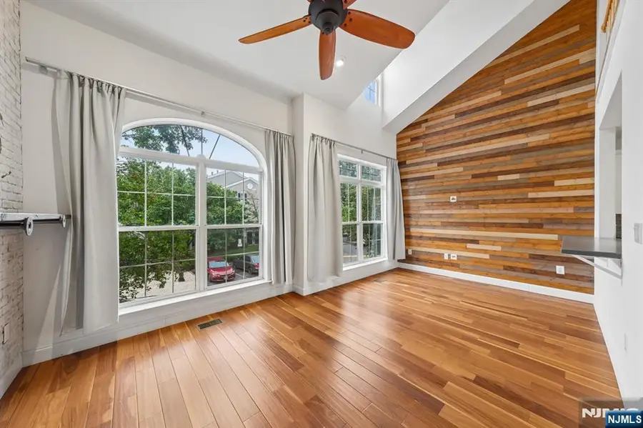 135 Riverwalk Way, Clifton, NJ 07014 - #3