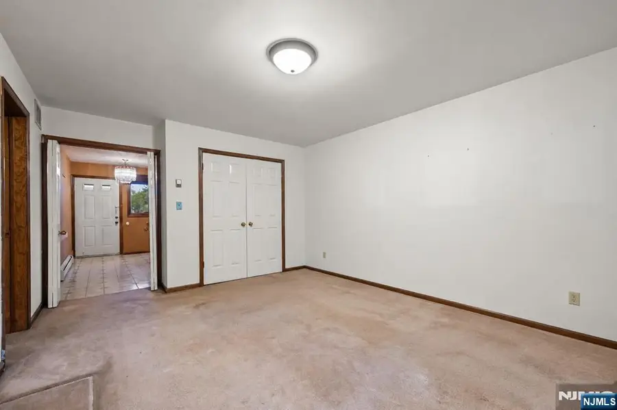 140 Allwood Road E, Clifton, NJ 07014 - #3