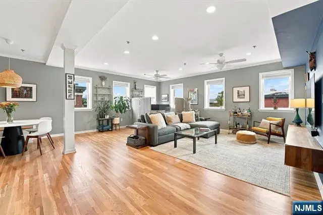 547 Bloomfield Street 4, Hoboken, NJ 07030 - #2
