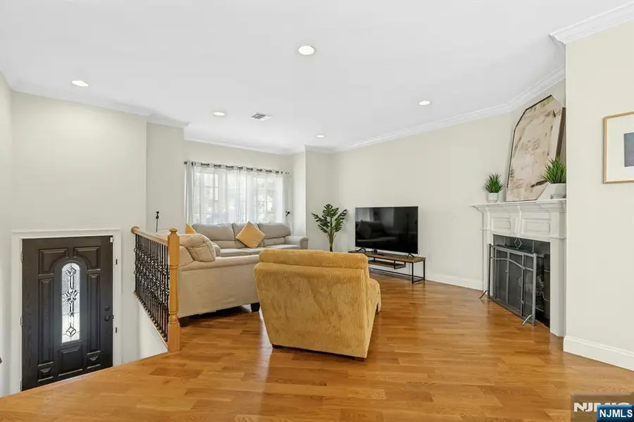 434 Nelson Avenue, Cliffside Park, NJ 07010 - #3