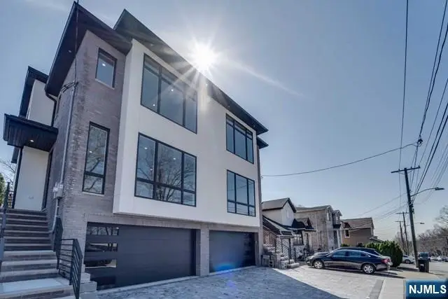 462 A 6th A, Palisades Park, NJ 07650 - #1