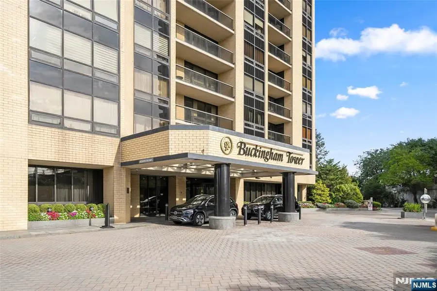 800 palisade Avenue 24 E, Fort Lee, NJ 07024 - #2