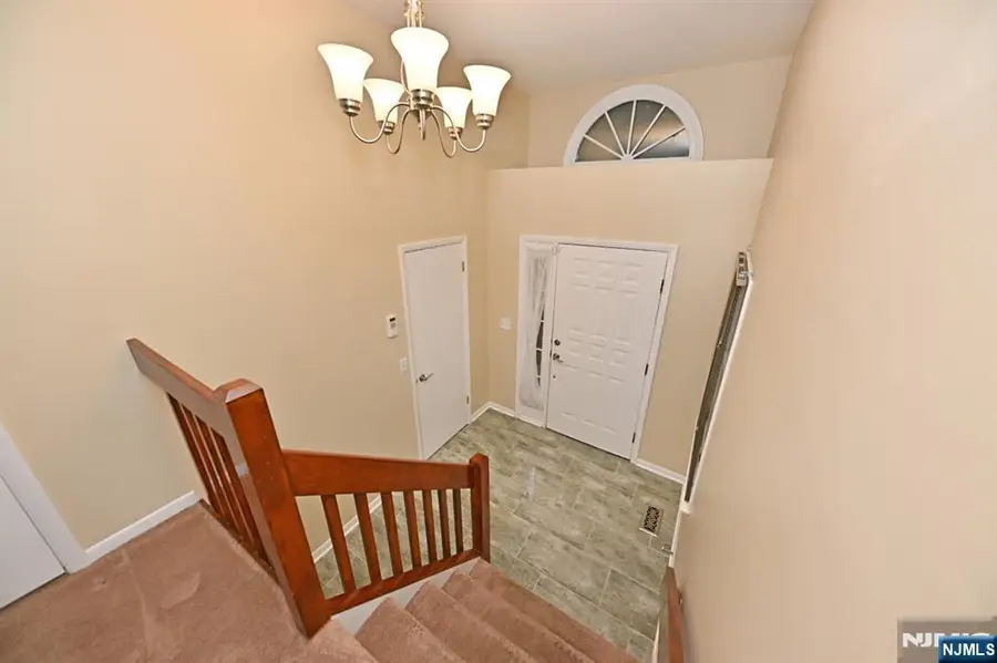 6 Erin Way 404, Lincoln Park, NJ 07035 - #3