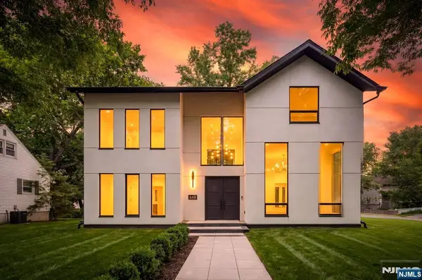 648 Falmouth Avenue, Paramus, NJ 07652