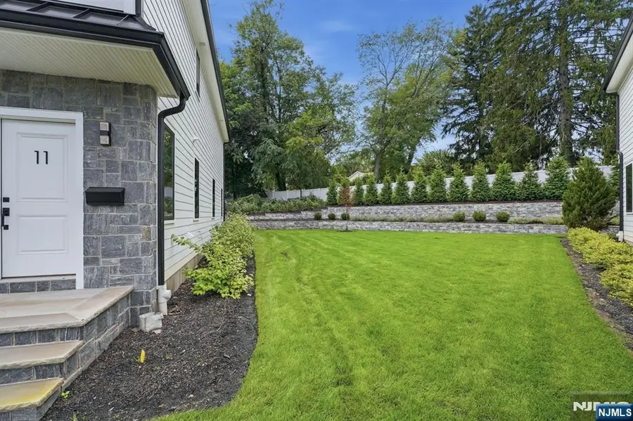 11 Fey Place, Oradell, NJ 07649 - #3
