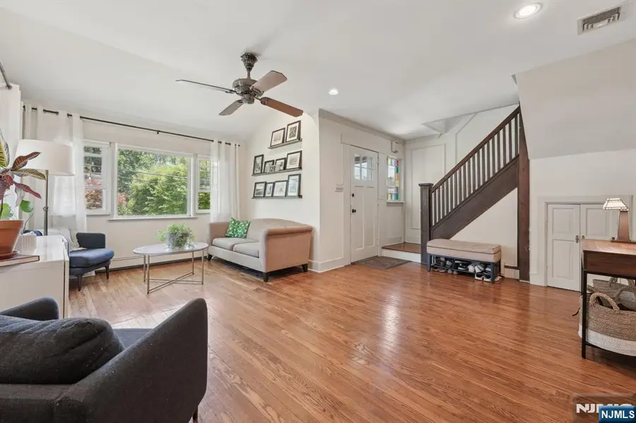 211 Pinelynn Road, Glen Rock, NJ 07452 - #2