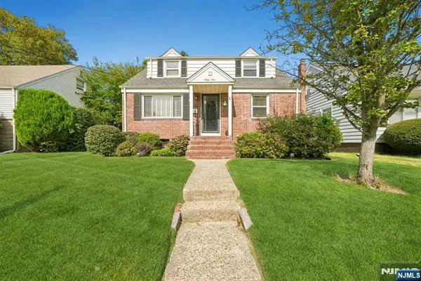 49 Morgan Street, Bergenfield, NJ 07621