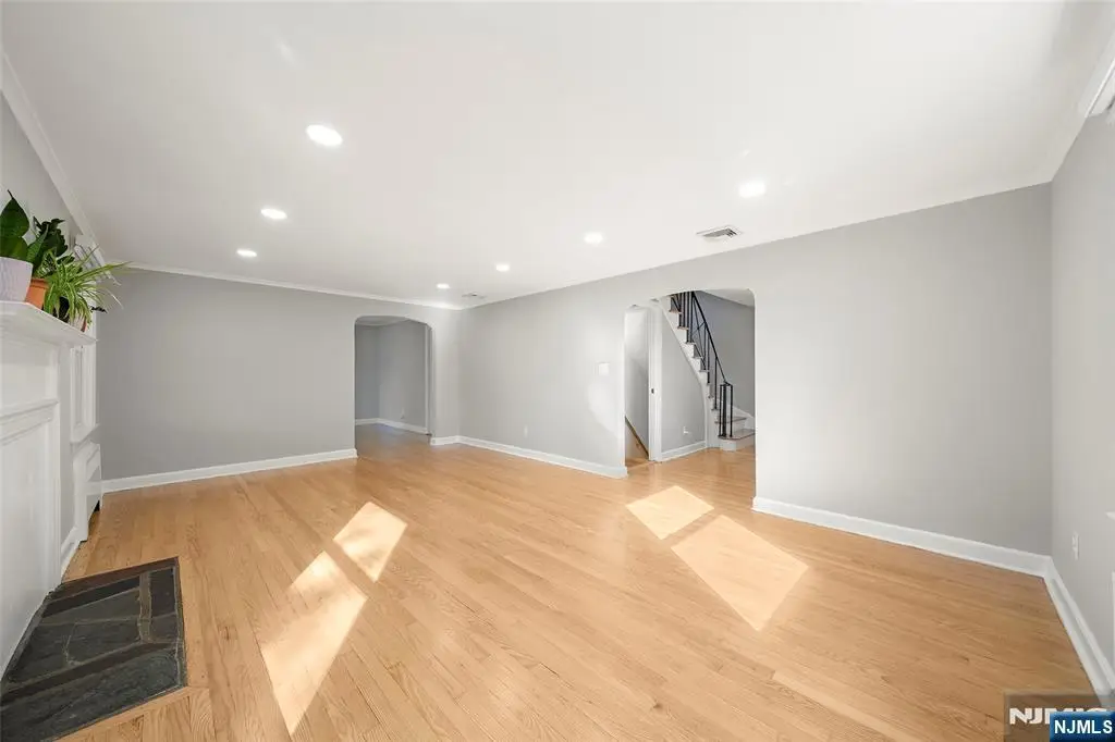 26 W Lawn Road, Livingston, NJ 07039 - #1