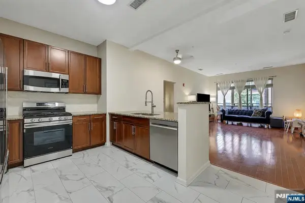 1109 Riverview Avenue 109, Englewood, NJ 07631
