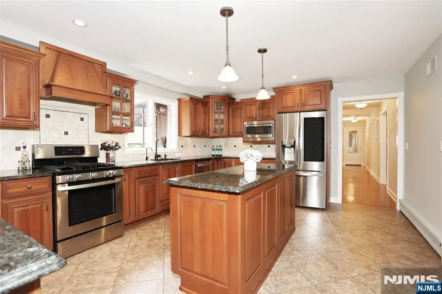 838 Iron Latch Road, Franklin Lakes, NJ 07417 - #3