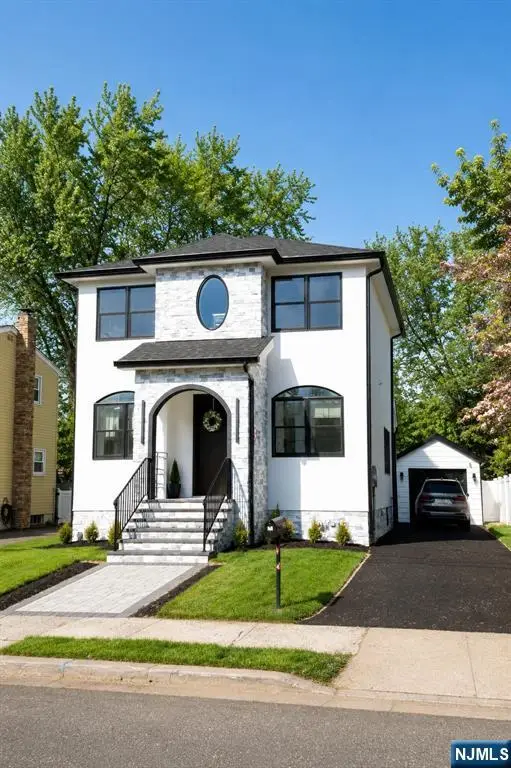 271 Bergen Boulevard, Woodland Park, NJ 07424