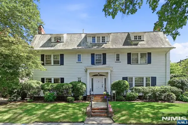 415 Ridge Street, Newark, NJ 07104