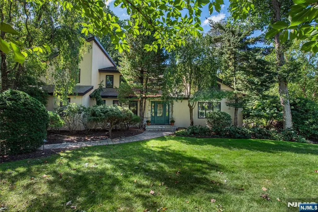 15 McDonough Place, Caldwell, NJ 07006 - #1