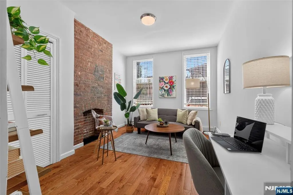 200 Wayne Street 102, Jersey City, NJ 07302 - #1