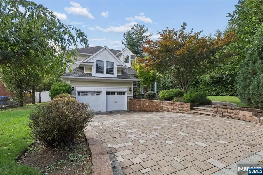 84 Woodmere Lane, Tenafly, NJ 07670 - #3