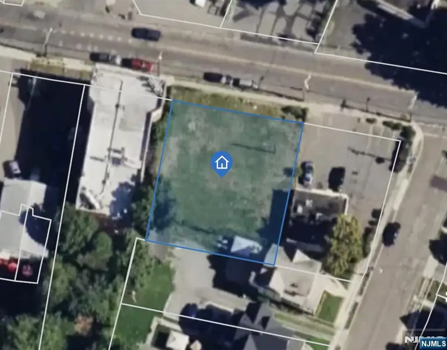 192 W Englewood Avenue, Englewood, NJ 07631 - #3