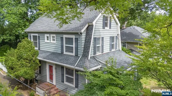 133 Buckingham Road, Montclair, NJ 07043