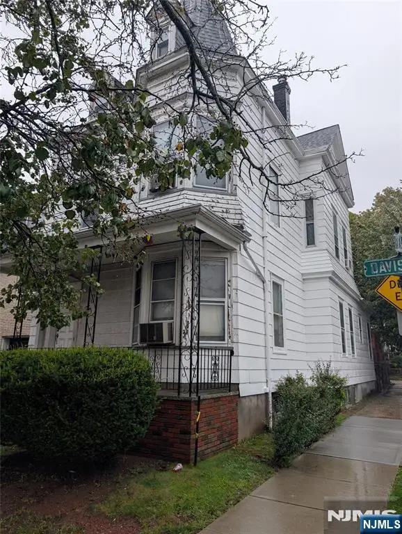 10 Davis Avenue, Harrison, NJ 07029 - #2