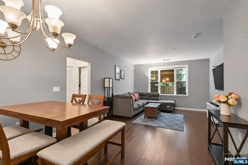 435 Van Houten Avenue 102, Passaic, NJ 07055 - #1