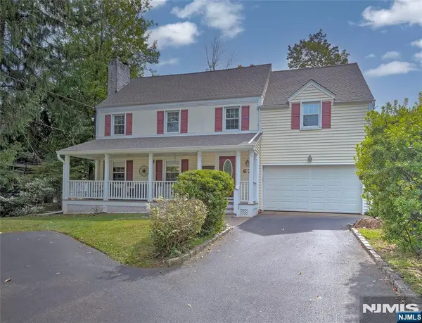 67 Harrison Street, Verona, NJ 07044