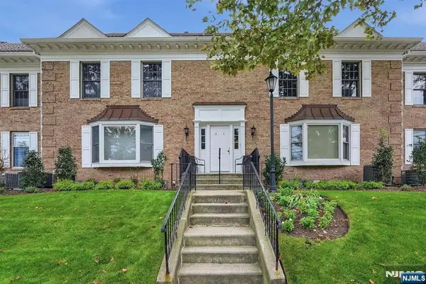 5 S Maple Avenue 52, Park Ridge, NJ 07656