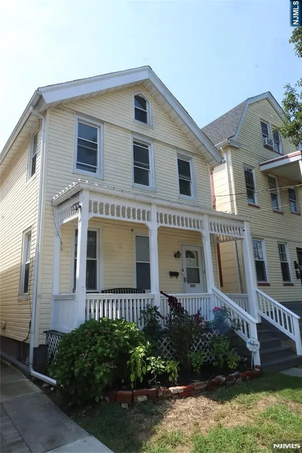 322 Hawthorne Street, Orange, NJ 07050