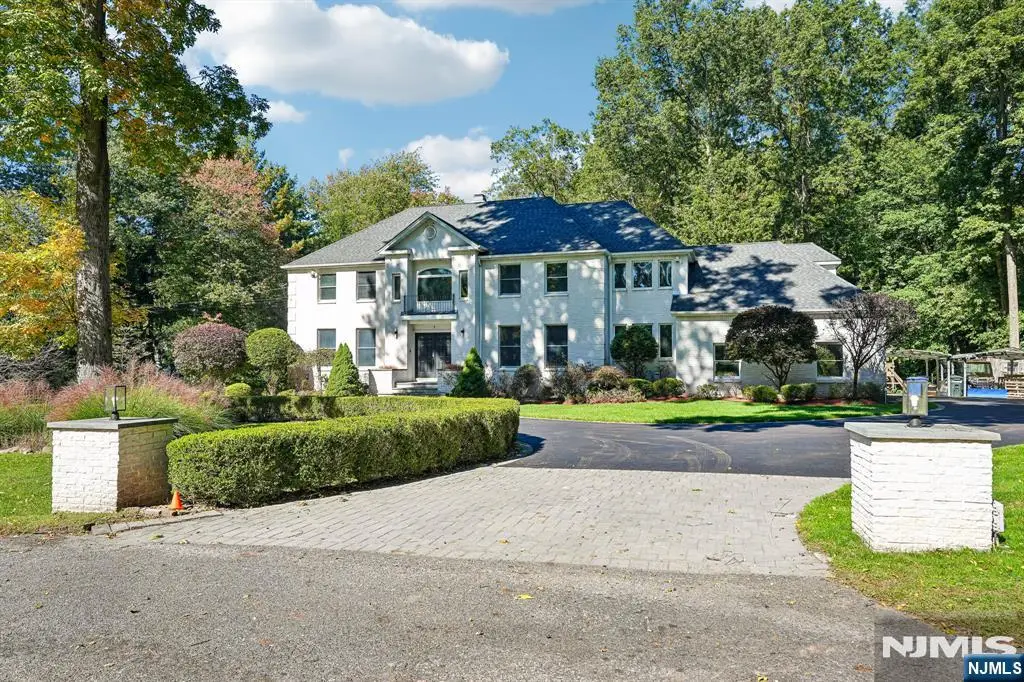 1 Canterbury Road, Norwood, NJ 07648 - #1