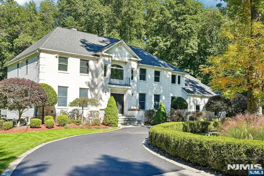 1 Canterbury Road, Norwood, NJ 07648 - #3