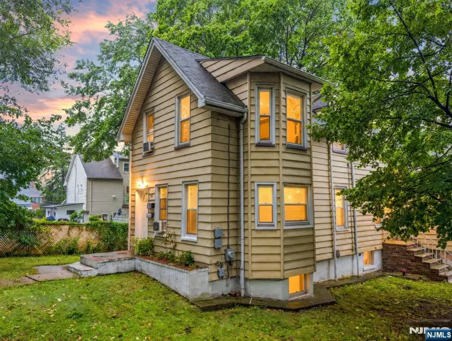 117 Hackensack Avenue, Ridgefield Park, NJ 07660 - #3