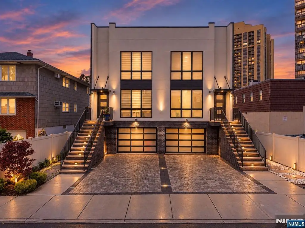 209 Wayne Avenue A, Cliffside Park, NJ 07010 - #1