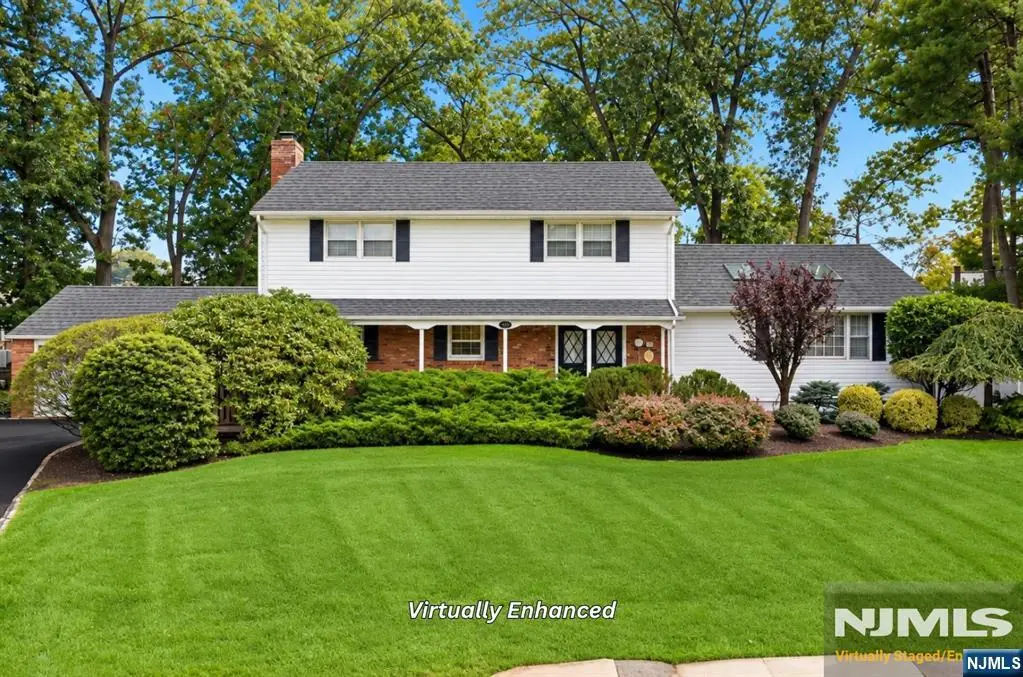 11 Merritt Drive, Oradell, NJ 07649 - #1