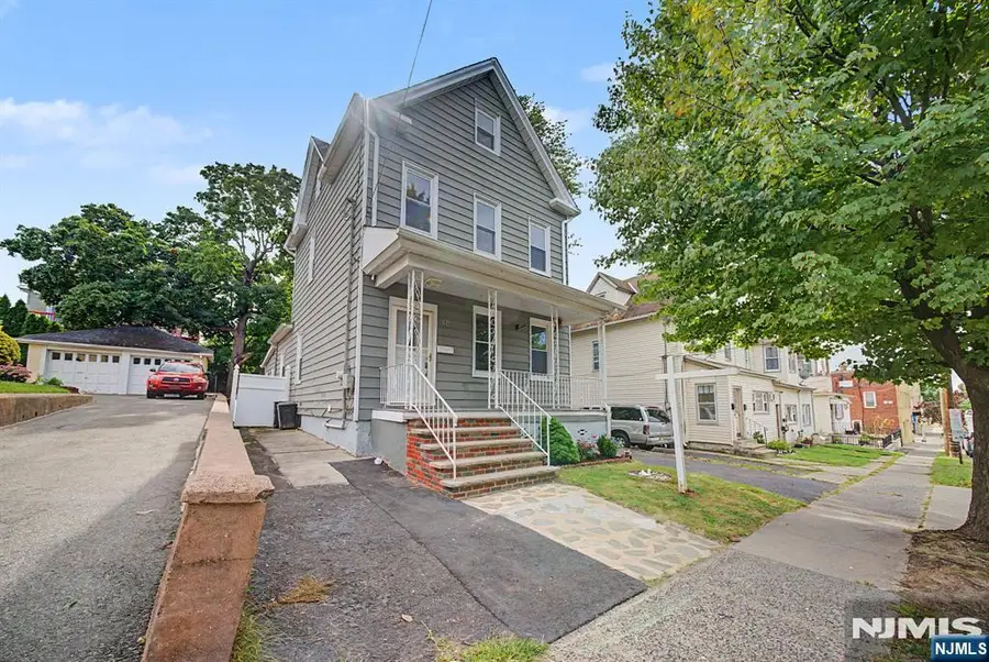 88 Boiling Springs Avenue, East Rutherford, NJ 07073 - #3