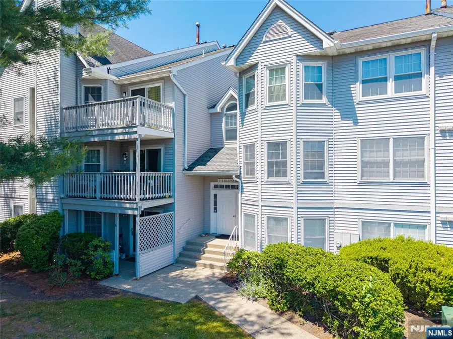 15 Boulder Run Road, Paterson, NJ 07501 - #2
