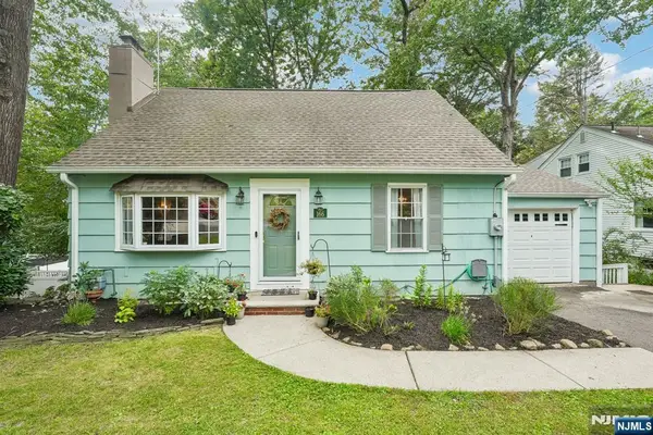 166 Beech Terrace, Wayne, NJ 07470
