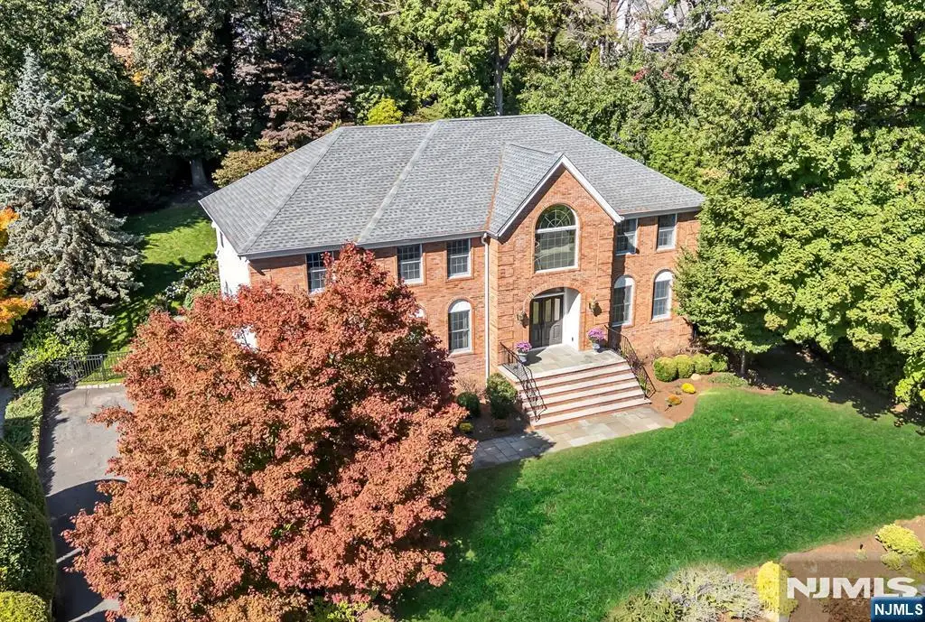 402 Highland Avenue, Ridgewood, NJ 07450 - #1