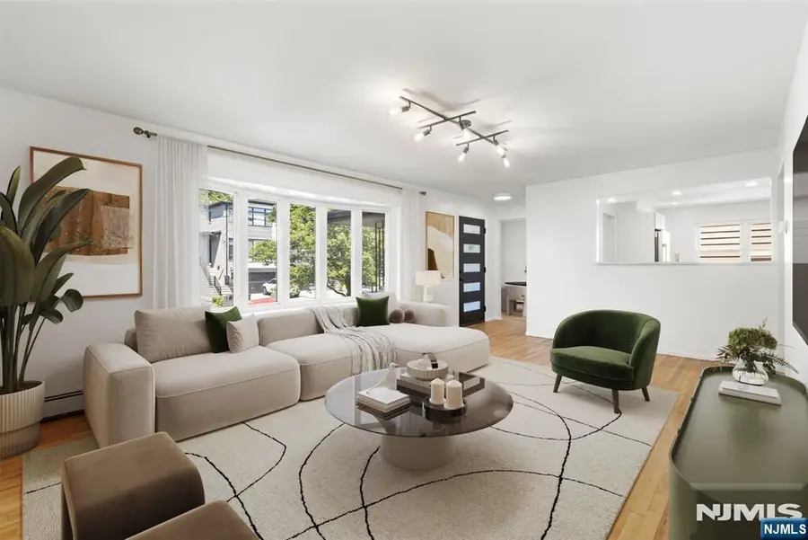 54 Columbia Avenue, Palisades Park, NJ 07650 - #2