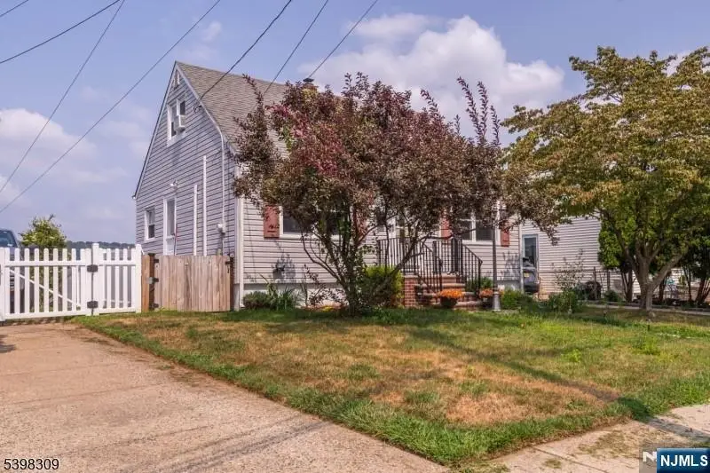26 Edward Court, Clifton, NJ 07011 - #3