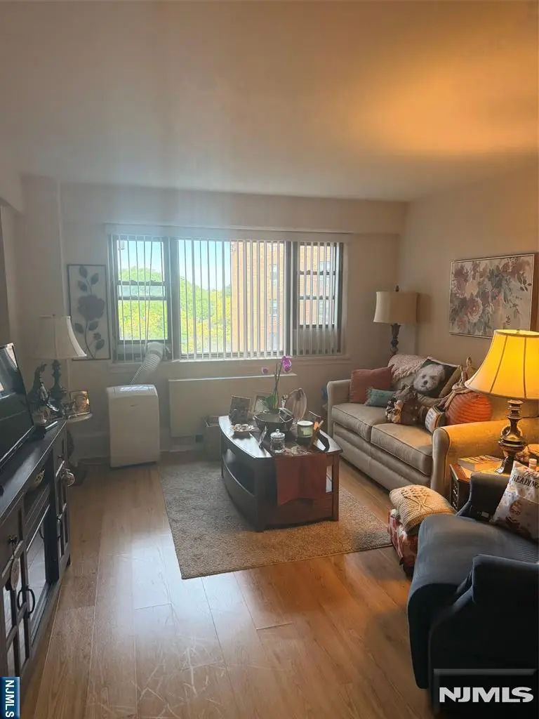 8800 Boulevard 6K, North Bergen, NJ 07047 - #3
