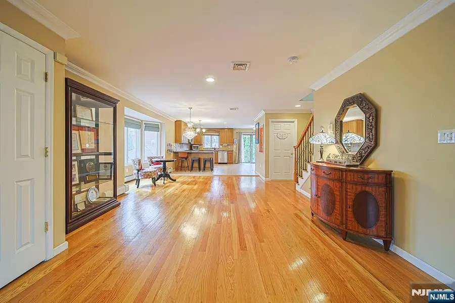 432 Washington Avenue A, Cliffside Park, NJ 07010 - #2