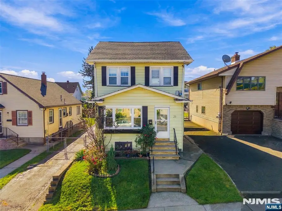 21 Rollins Avenue, Clifton, NJ 07011 - #2