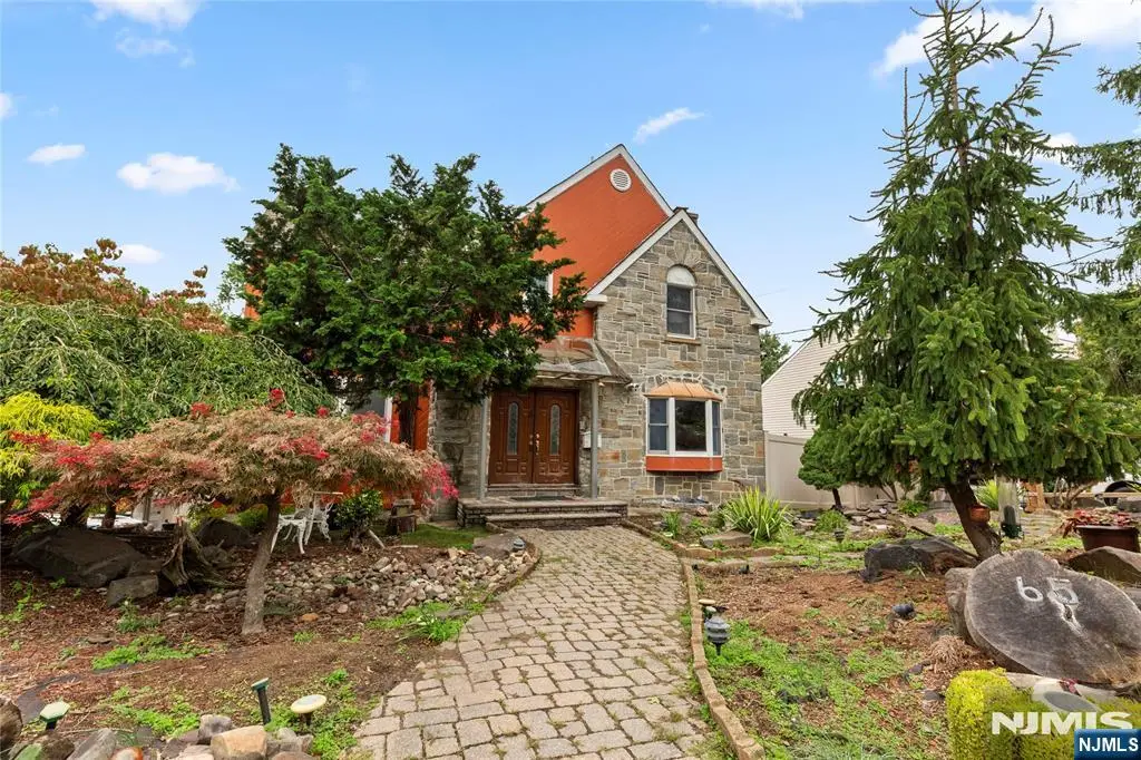 65 Livingston Avenue, Kearny, NJ 07032 - #1