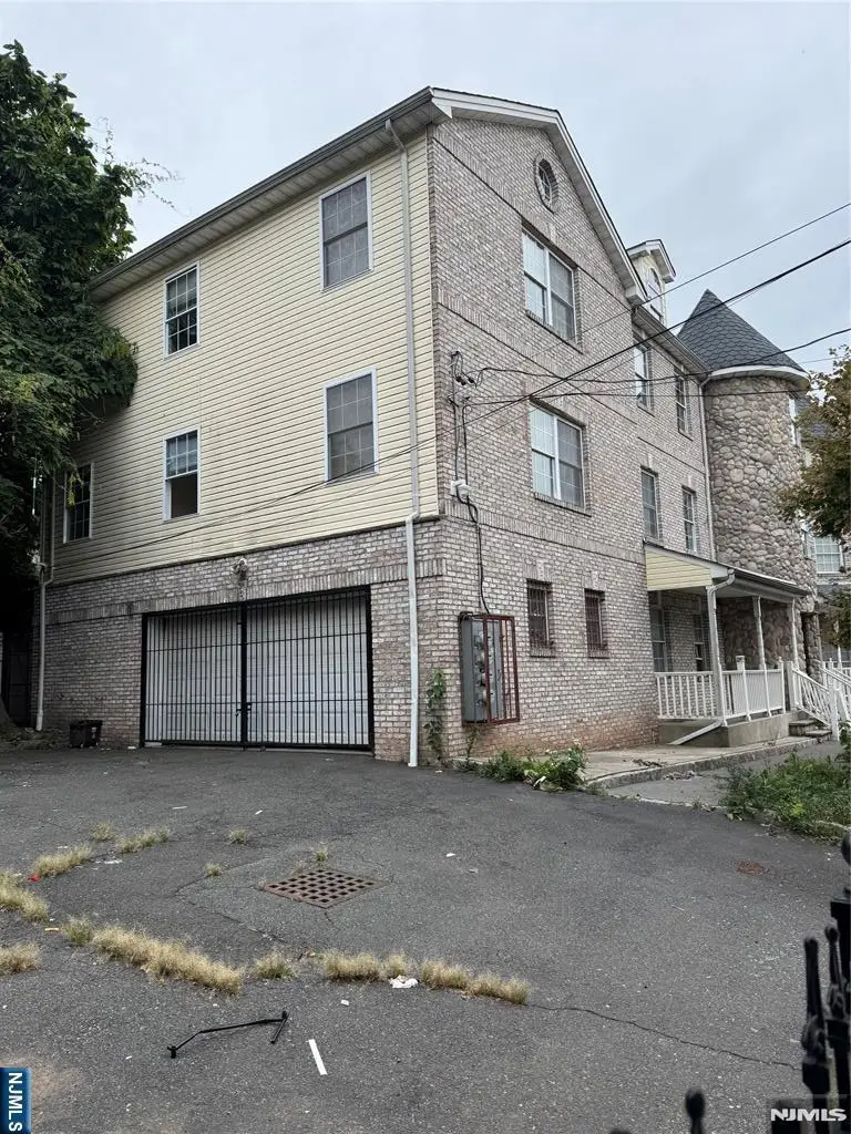 787-789 Clinton, Newark, NJ 07108 - #2