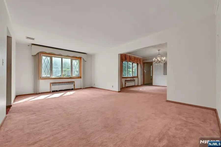 153 Orient Way, Lyndhurst, NJ 07071 - #2