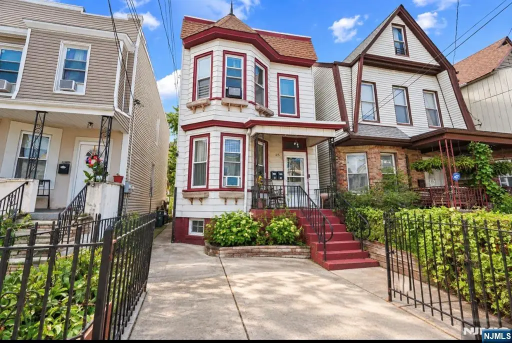 25 Gautier Avenue, Jersey City, NJ 07306 - #1