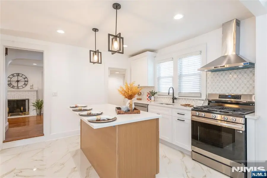 1118 Van Houten Avenue, Clifton, NJ 07013 - #2
