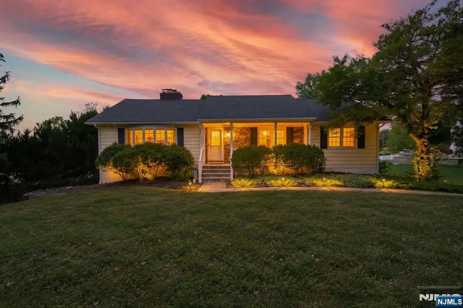7 Fawn Drive, Montville, NJ 07045 - #2