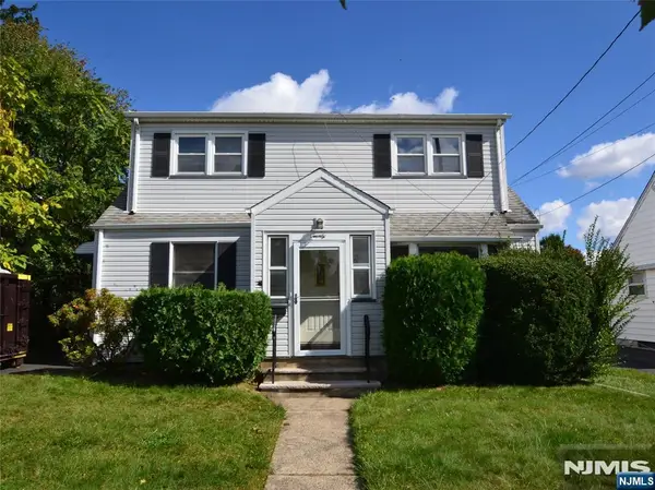 20 Long Hill Drive, Clifton, NJ 07013